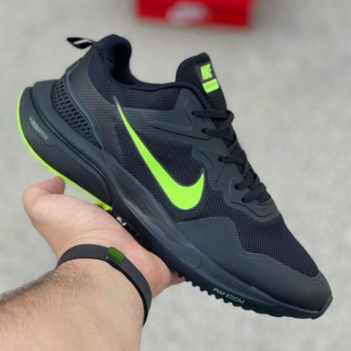نایک زوم ومرو مشکی سبز (Nike Zoom Vomero V16)